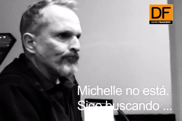 Ahora en DF: Las arremetidas de Bosé contra Bachelet