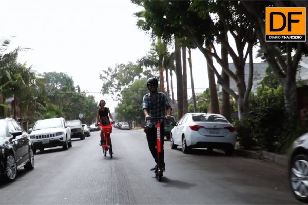 <p>Ahora en DF: Uber lanza en Madrid los scooters eléctricos "Jump" ¿Llegarán a Chile?</p>