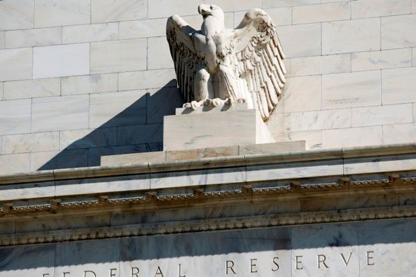 La Fed evalúa las “grandes incertidumbres” globales