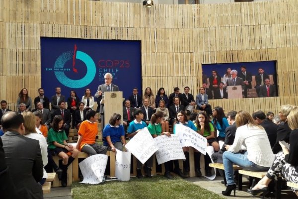 Piñera al lanzar COP25 recuerda proyecto Barrancones y afirma que no se construirán más centrales a carbón