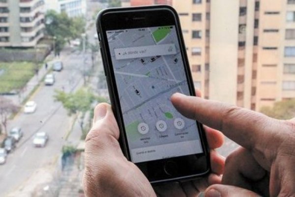 <p>Uber entrega documentos para la que podría ser la mayor salida a bolsa en años</p>