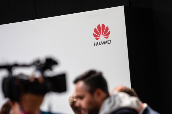 Huawei revela que no tiene contratos 5G en China continental