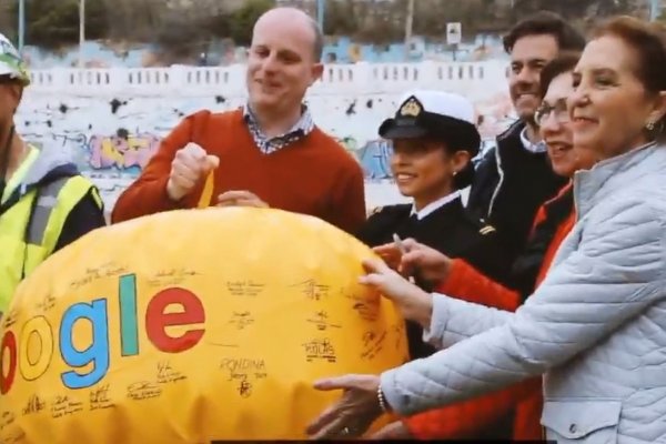 <p>Ahora en DF: Instalan cable submarino de Google que conecta a Valparaíso y California</p>