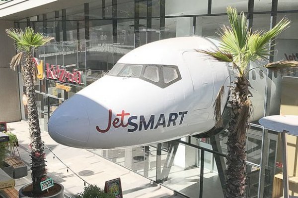 JetSMART llega KidZania y le ofrece a los niños la experiencia de volar un avión