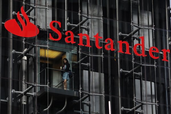 Microsoft impulsará la transformación digital de Banco Santander