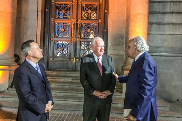 <p>Detalles del exclusivo cóctel de Banco de Chile que celebró el pago de la deuda subordinada</p>