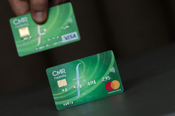 <p>Falabella amplía su alianza con Mastercard para potenciar negocio financiero</p>