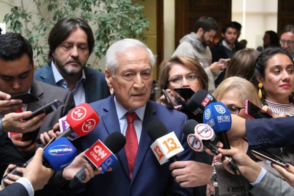 Reforma a las pensiones: Heraldo Muñoz acusa al gobierno de utilizar políticamente a los jubilados