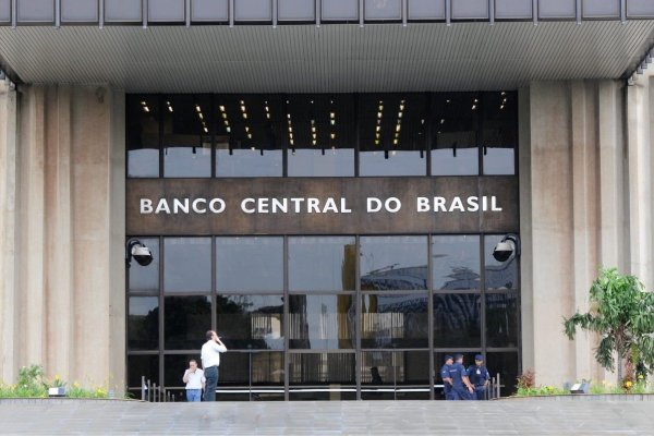 Banco Central de Brasil mantiene sin cambios la tasa de interés en 6,5%