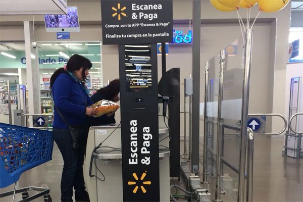 En modo autoservicio: Walmart Chile abre nueva tienda en Las Condes con "Escanea y Paga"