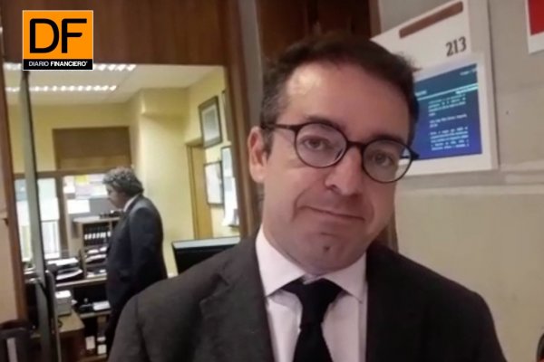 <p>Ahora en DF: Diputado Silber anuncia citación de Valente a la Comisión de Economía</p>