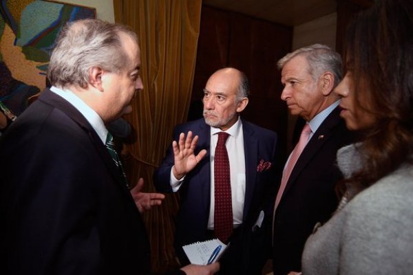 Gobierno propone crear ente similar a la AFC para administrar el 4% adicional