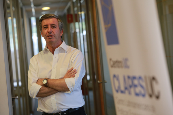 Salvador Valdés: “Dudo que un actor público aporte a los afiliados en administración o rentabilidad”