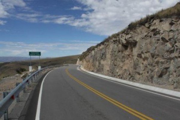 <p>Plan vial contempla más de 4 mil km de rutas para comunidades indígenas</p>