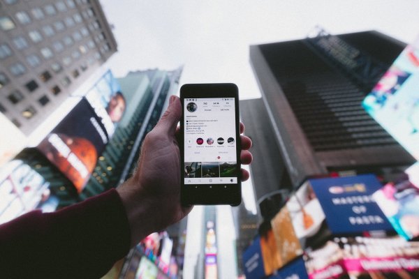 La gran batalla de los medios de comunicación no es con Facebook ni con Google
