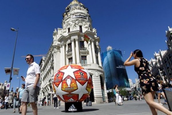 Locura desatada por la final de la Champions dispara precios de los hoteles en Madrid
