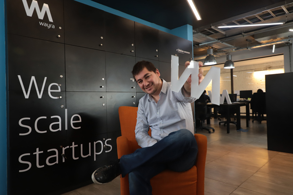 El giro de Wayra: de aceleradora de negocios a inversionista de capital de riesgo