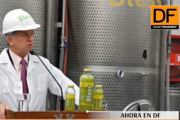 <p>Ahora en DF: Larraín sigue optimista tras el bajo crecimiento del Imacec de abril</p>