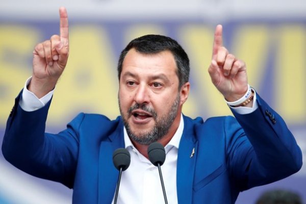 Bruselas advierte a Italia que está incumpliendo las reglas fiscales de la Unión Europea