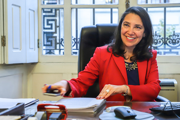 Macarena Lobos: “Tengo preocupación por la sostenibilidad fiscal”