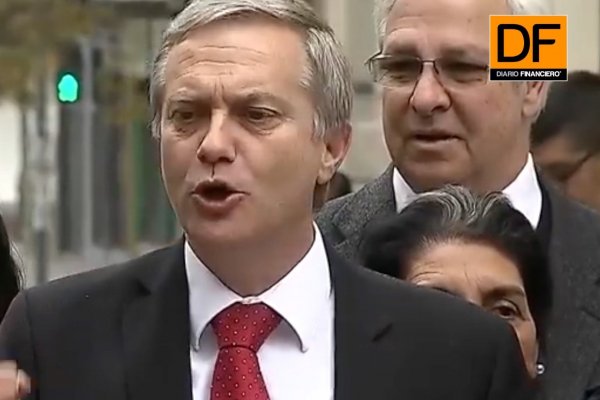<p>Ahora en DF: Kast inscribe nuevo partido ante el Servel</p>