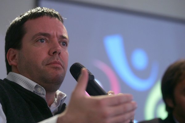 Senador Harboe pide a los bancos exigir que los proveedores tengan estándares de ciberseguridad internacionales