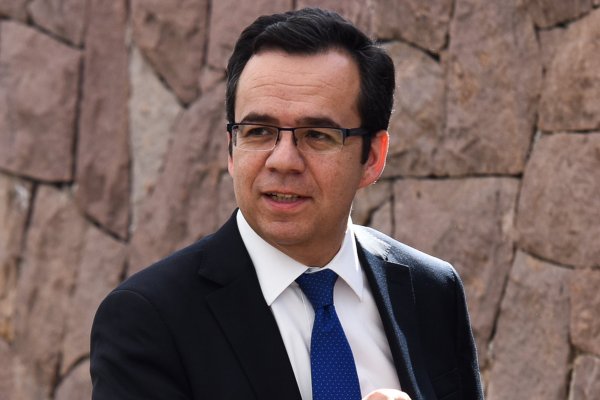 Luis Felipe Céspedes: “El gobierno se demoró mucho en reconocer un escenario de menor crecimiento”
