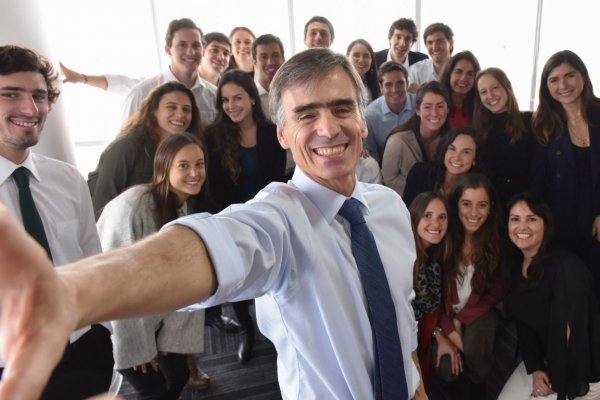 La despedida de Valente y el agradecimiento en twitter a su equipo