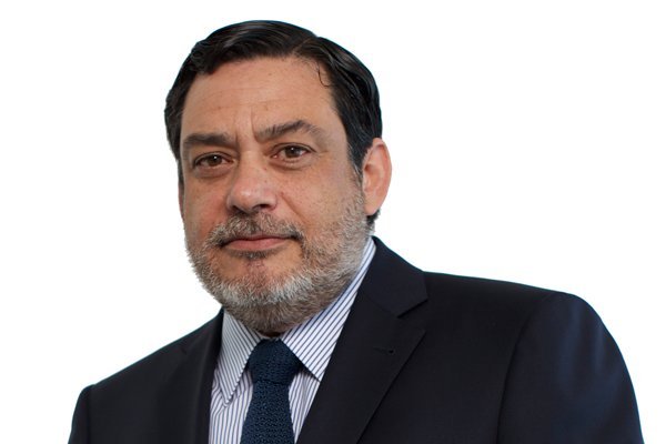 Enrique Alcalde se despide de PPU a fin de año para dedicarse al arbitraje