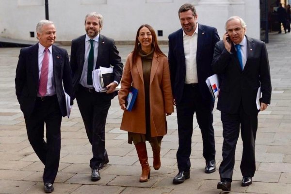 Cita clave en La Moneda para agilizar trámite de reforma tributaria y de pensiones