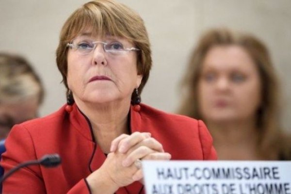 Gobierno y visita de Bachelet a Venezuela: "Que vea con sus ojos, no con los del dictador Maduro"
