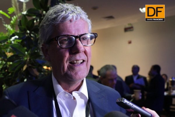 <p>Nicolás Eyzaguirre por la reforma previsional: “Se parece cada día más a lo que presentamos en el gobierno de la Presidenta Bachelet”</p>