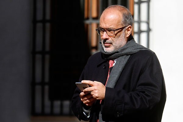 Rodrigo Valdés reflota idea de igualar edad de jubilación entre hombres y mujeres en 65 años