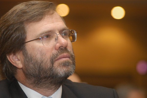 <p>Marcos Büchi, presidente de Mina Invierno: "Lamentamos profundamente tener que llegar a esta situación"</p>