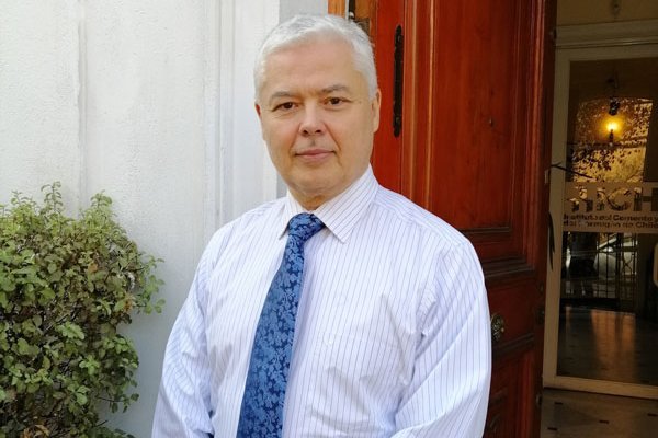Gremio del cemento arremete contra impuesto verde de la reforma tributaria