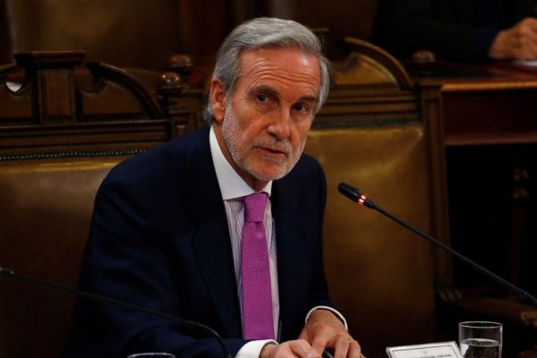 Presidente del Colegio de Abogados pone cargo a disposición: "Siento una profunda desazón por los hechos sucedidos"