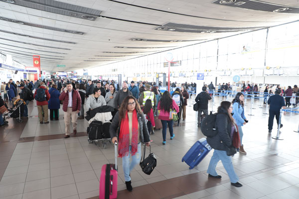Avanza el proyecto de un tren ligero al aeropuerto: servicio será similar al de Metro con inversión de US$ 300 millones