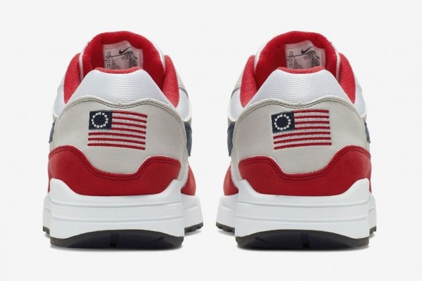 Nike descubre con dolor que no se puede quedar bien con todo el mundo