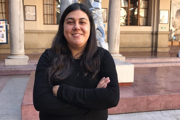 Camila Navarrete, astrofísica: "El eclipse es bien democrático porque se va a ver en todo Chile"