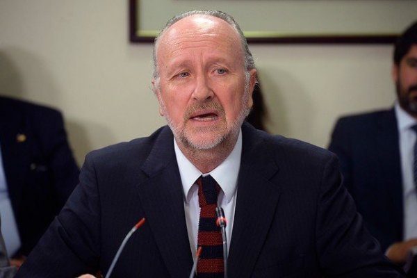 <p>Ministro Prokurica y aprobación de proyecto que declara como de interés nacional el litio: "Es un tremendo daño a Chile"</p>