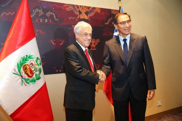 Chile y Perú abordarán flujo migratorio venezolano y no se descarta "medida especial" binacional
