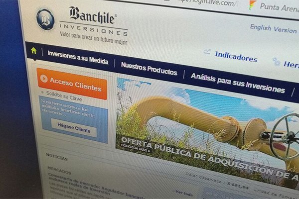 <p>Banchile: Nicolás Luksic deja la AGF</p>