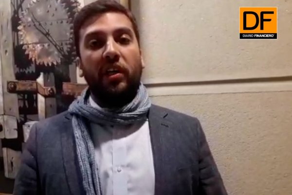 <p>Ahora en DF: Diputados DC entregan dos reformas de modificación al proyecto previsional</p>