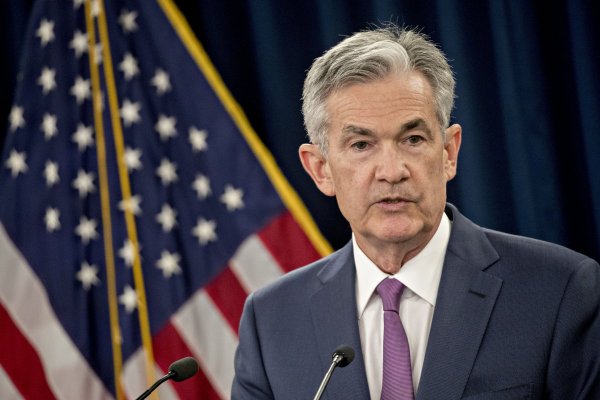 Expectativas de que la Fed recorte las tasas de EEUU en 50 puntos base este mes se disparan
