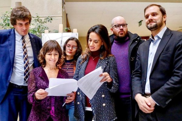 Diputados plantean crear arancel proporcional para que estudiantes de educación superior "paguen lo justo"