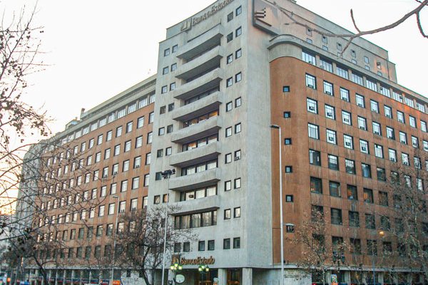 <p>Los planes de BancoEstado para ampliar su casa matriz en Santiago Centro</p>