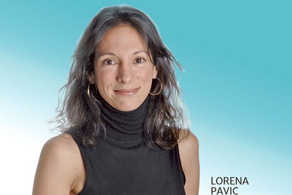 Carey designa primera mujer en su comité ejecutivo