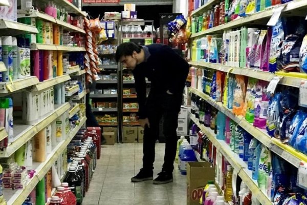 Ventas minoristas en Colombia se aceleran en mayo más de lo esperado