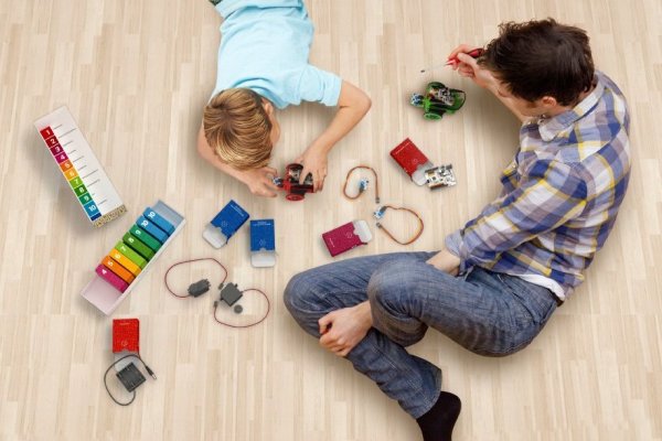 Juguetes que enseñan a los niños sobre música, programación y hasta robótica