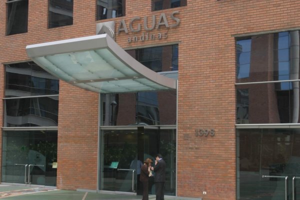 Accionistas de francesa Suez recomiendan vender matriz de Aguas Andinas y Essal